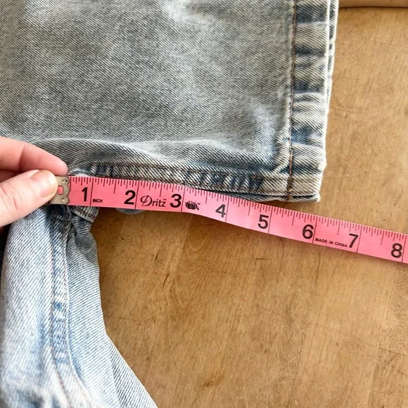 Rare Levi’s Pride Liberation Denim Short Overalls Medium Rainbow Patch - Picture 13 of 15